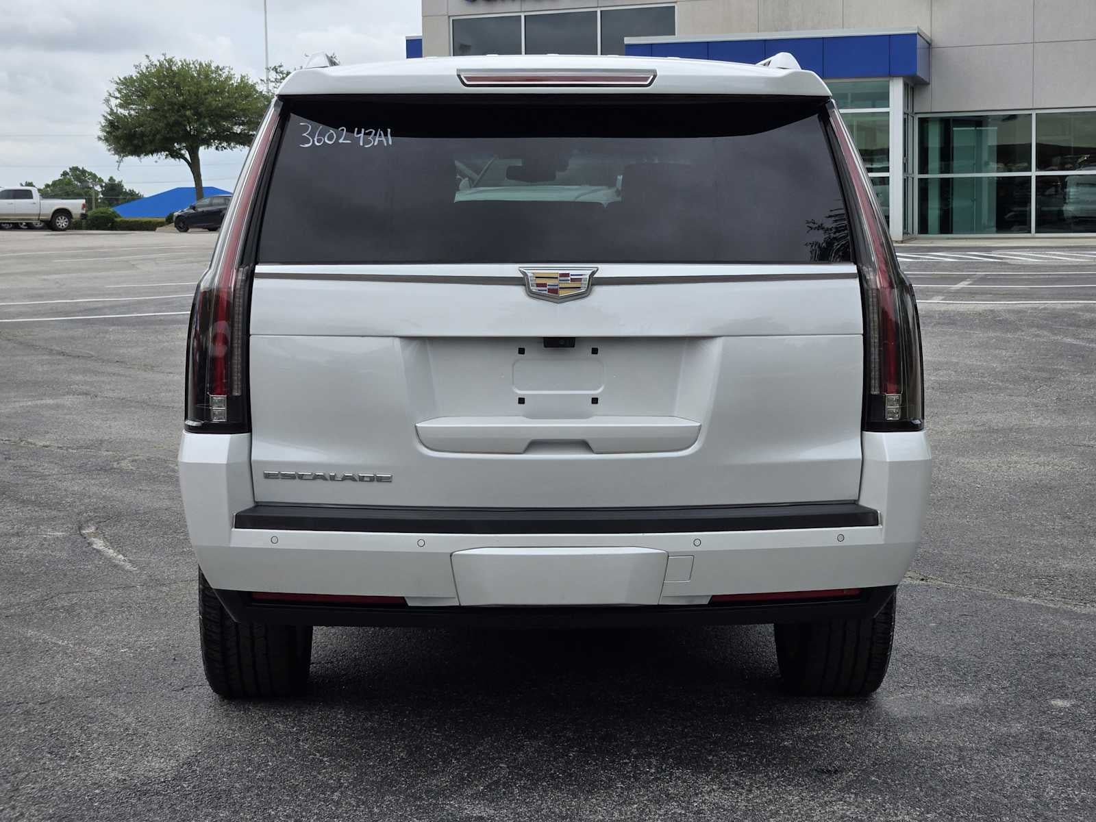2019 Cadillac Escalade ESV — interior view