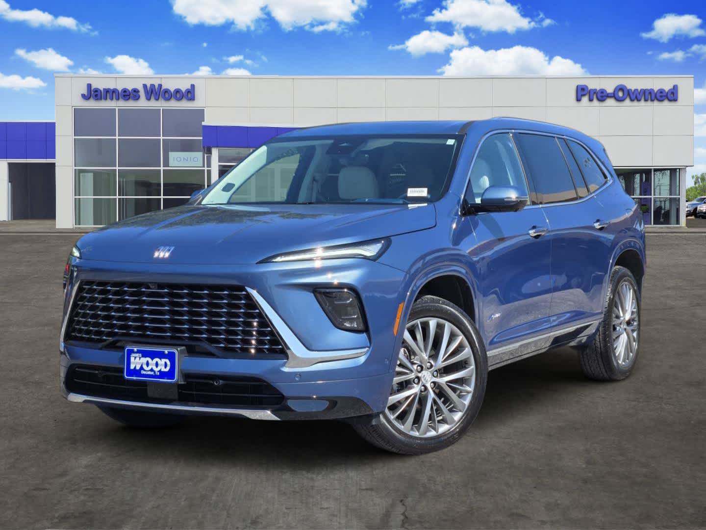 2026 Buick Enclave Avenir in Ocean Blue Metallic — front three-quarter view