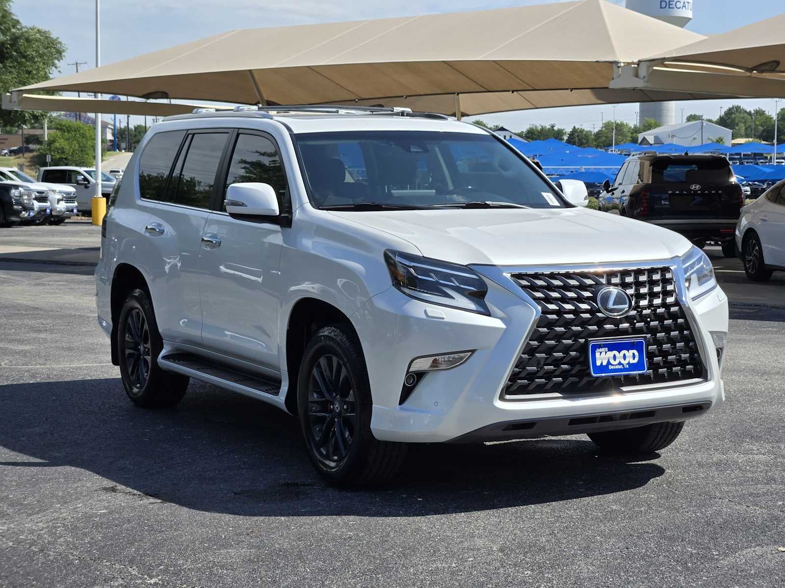 2023 Lexus GX 460 — rear three-quarter view
